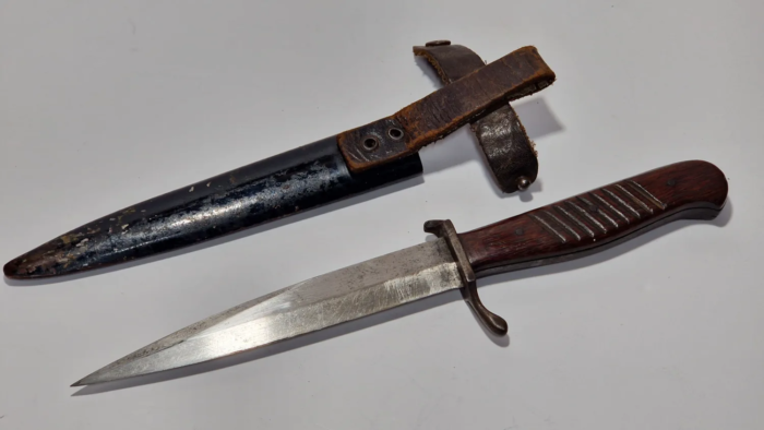 WW1 German Boot Knife - Image 4
