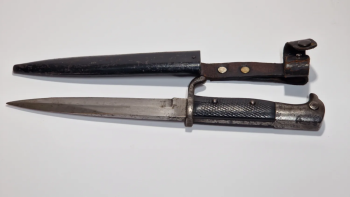 WW1 Imperial German Eagle Head Trench Knife - Image 8