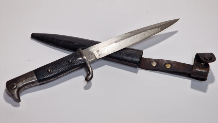 WW1 Imperial German Eagle Head Trench Knife