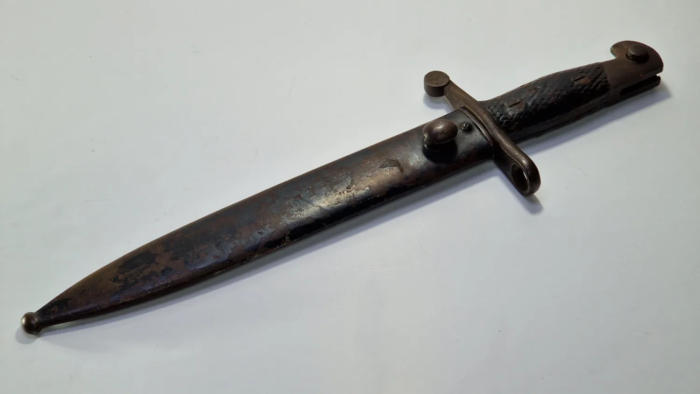 WW2 Spanish Bolo Bayonet - Image 2