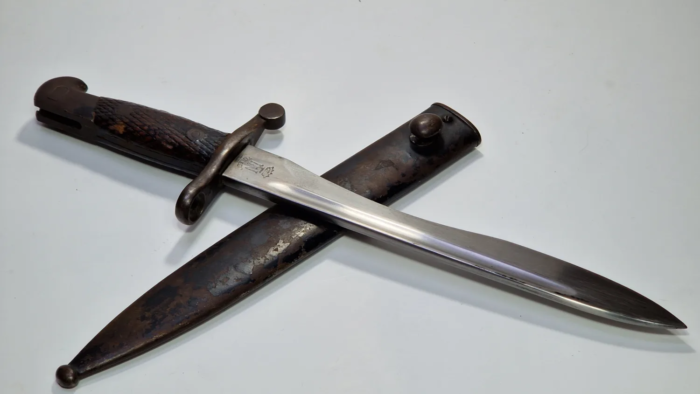 WW2 Spanish Bolo Bayonet - Image 9