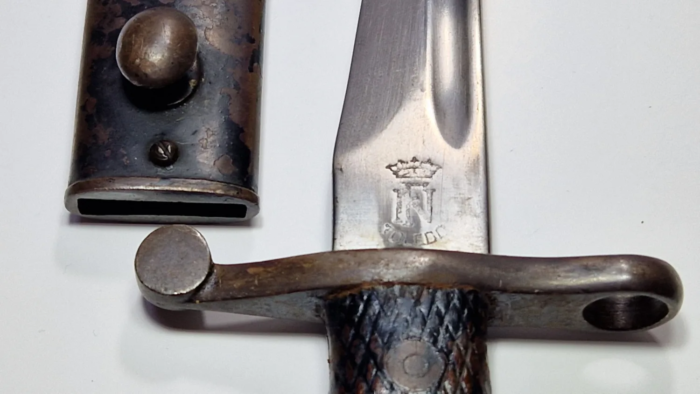 WW2 Spanish Bolo Bayonet - Image 8