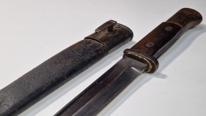 WW1 German 84/98 Bayonet (hybrid) - Image 4