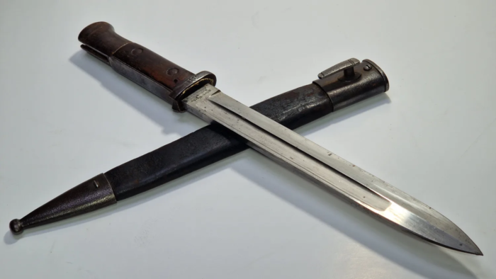 WW1 German 84/98 Bayonet (hybrid) - Image 7