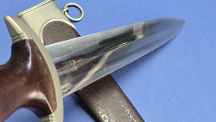 WW2 German M33 SA Dagger (near mint blade) - Image 8