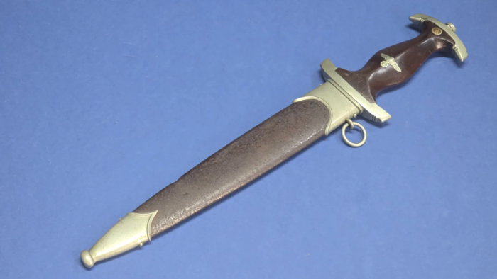 WW2 German M33 SA Dagger (near mint blade) - Image 12