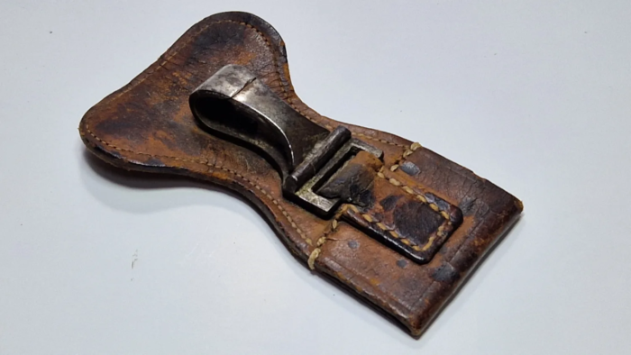 WW1/2 German Officer's Sword Hanger