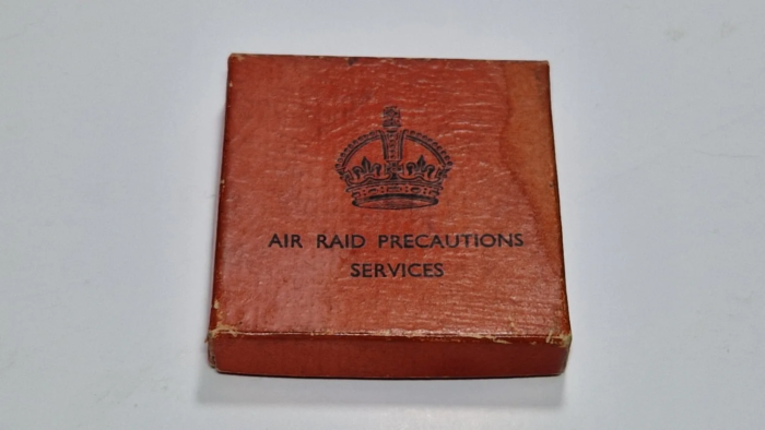 WW2 ARP Silver Lapel Badge - Image 5