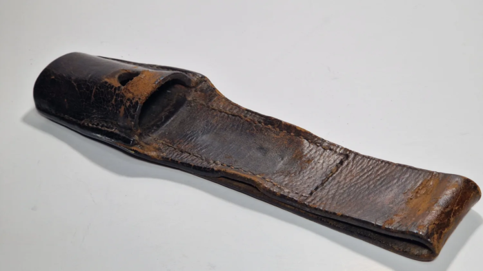 1937 Czechoslovakian Bayonet Frog - Image 8