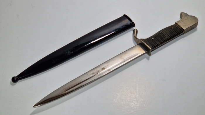 WW2 German Miniature Dress Bayonet - Image 2