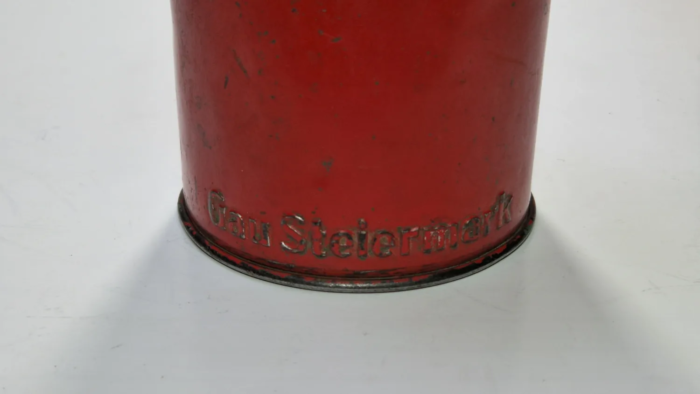 WW2 German Collection Tin (Winterhilfswerk) - Image 3