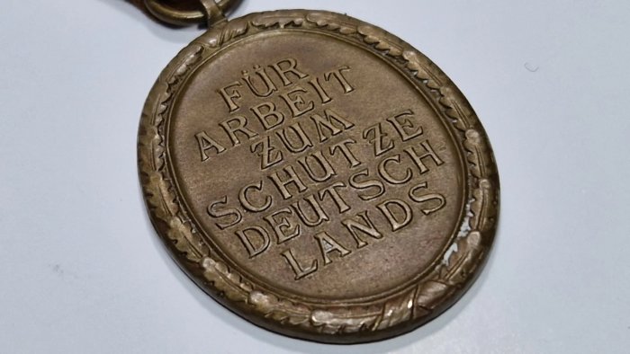 WW2 German West Wall Medal (early version) - Image 8