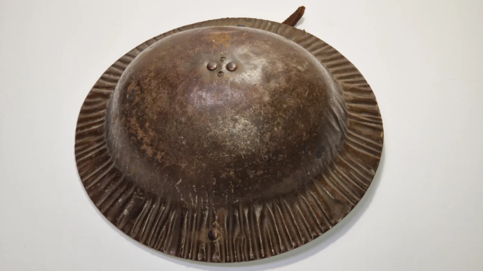 WW2 British Childs Helmet & Chin Strap - Image 8
