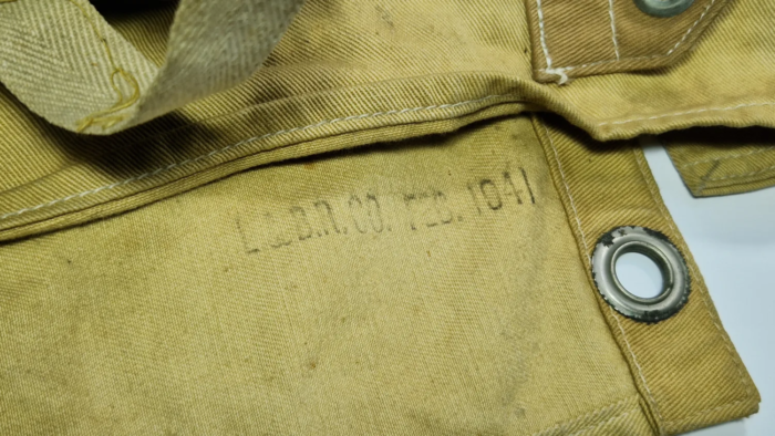 WW2 British Rare Gas Mask (invalid's respirator) - Image 7