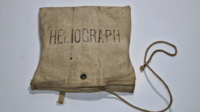 WW2 RAF Emergency Heliograph & Pouch - Image 2