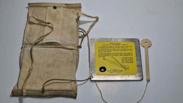 WW2 RAF Emergency Heliograph & Pouch