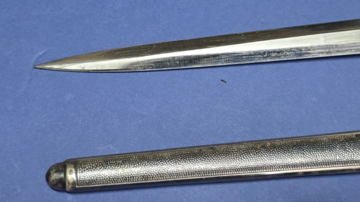 WW2 German Army Officers Dagger (Eickhorn) - Image 9
