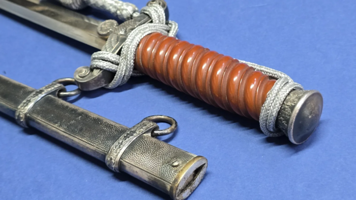WW2 German Army Officers Dagger (Eickhorn) - Image 10