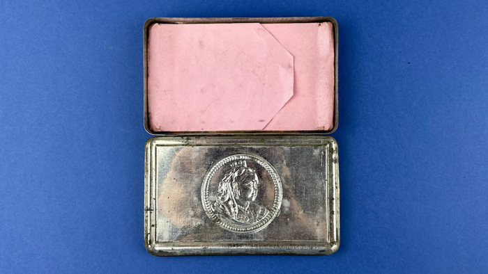 Boer War Chocolate Tin - Image 2