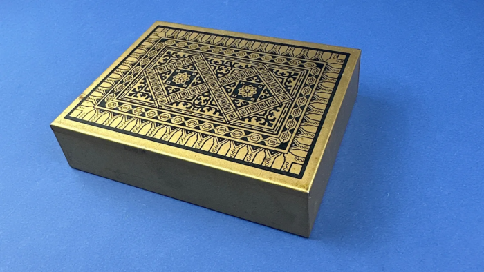 Vintage Cigar/Cigarette Box