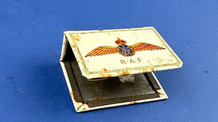 WW2 RAF Matchbox Cover - Image 3
