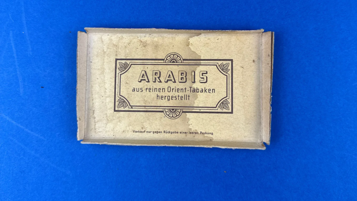 WW2 Box of Arabis Cigarettes - Image 5