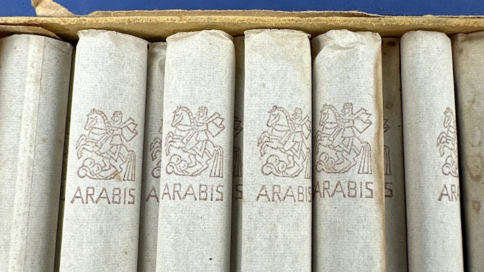 WW2 Box of Arabis Cigarettes - Image 12