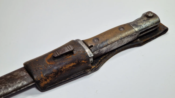WW1 German S84/98 Bayonet (sawback) - Image 9