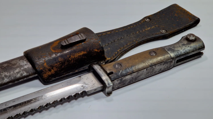 WW1 German S84/98 Bayonet (sawback) - Image 13