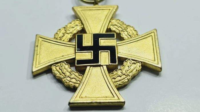 WW2 German Faithful Service Medal (40 years) - Image 7