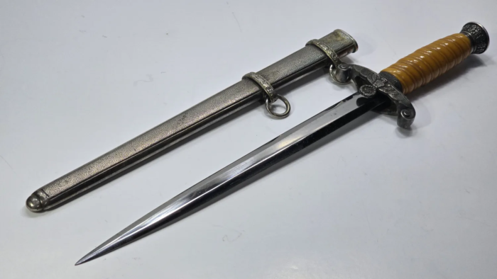 WW2 German Army Officer's Dagger - Image 5