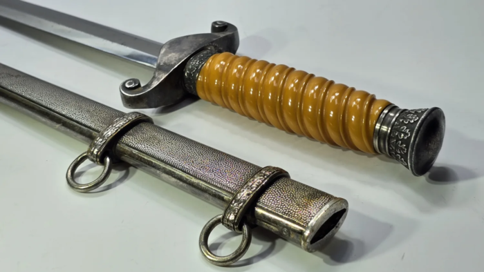 WW2 German Army Officer's Dagger - Image 10