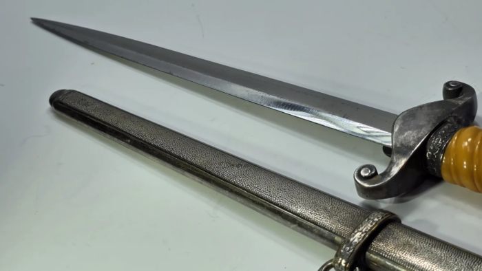WW2 German Army Officer's Dagger - Image 11