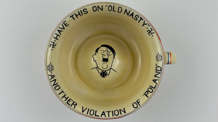 Crown Devon “No.1 Jerry” Musical Hitler Chamber Pot