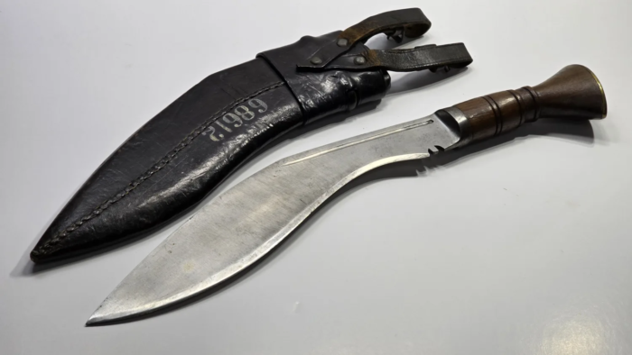 WW2? Kukri Knife (unusual scabbard) - Image 6
