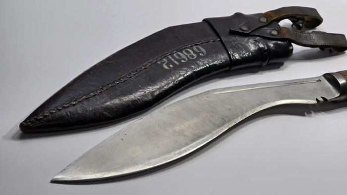 WW2? Kukri Knife (unusual scabbard) - Image 7