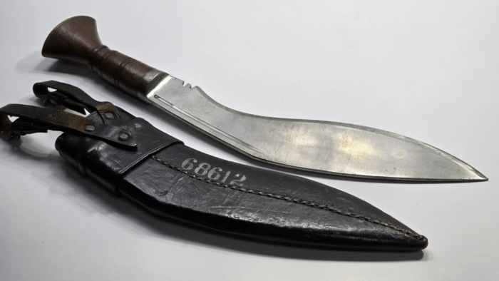 WW2? Kukri Knife (unusual scabbard) - Image 8