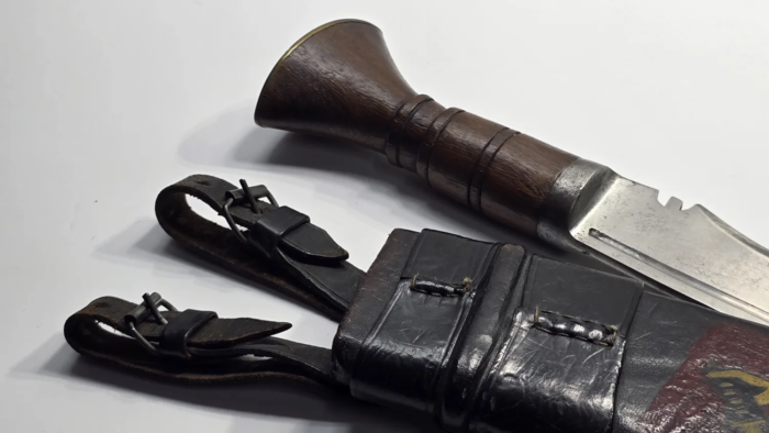 WW2? Kukri Knife (unusual scabbard) - Image 11