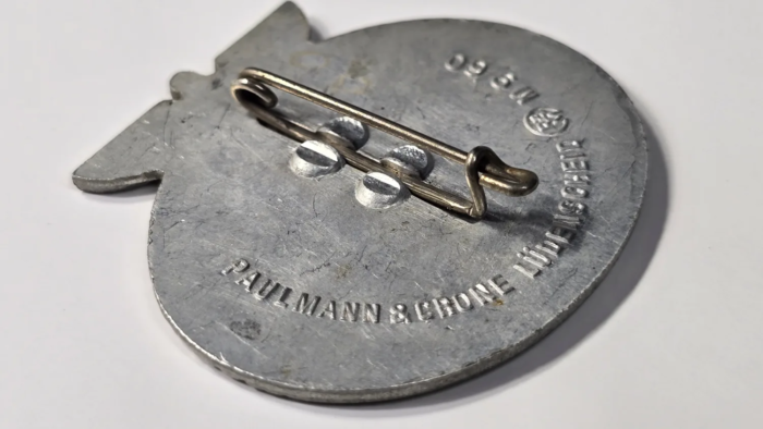 WW2 German Commemorative Bentheim District Day Badge. - Image 7