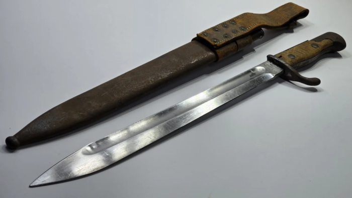WW1 German 98/05 Bayonet (rare double marker marked) - Image 9