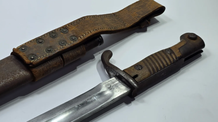 WW1 German 98/05 Bayonet (rare double marker marked) - Image 11
