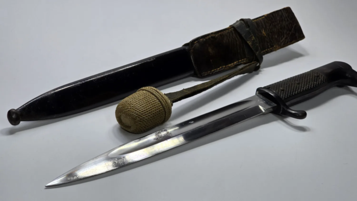 WW1 Era German KS98 Bayonet (private purchase) - Image 9