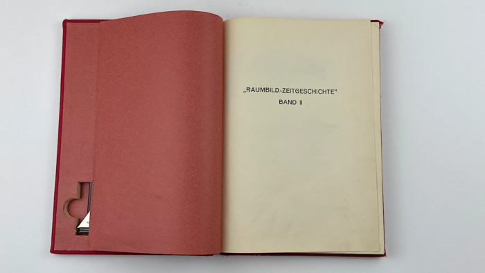 German 3D Photo Book Reimsparteitag der Ehre - Image 3