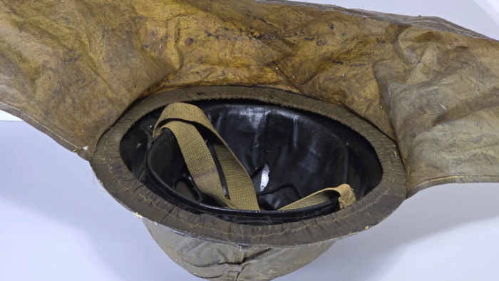 WW2 1940 Dated British Helmet & Anti-Gas Cover - Image 17
