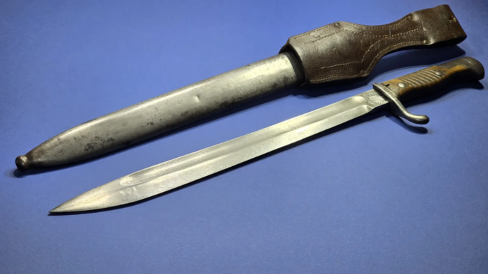 WW1 German 98/05 Bayonet (rare maker) - Image 6