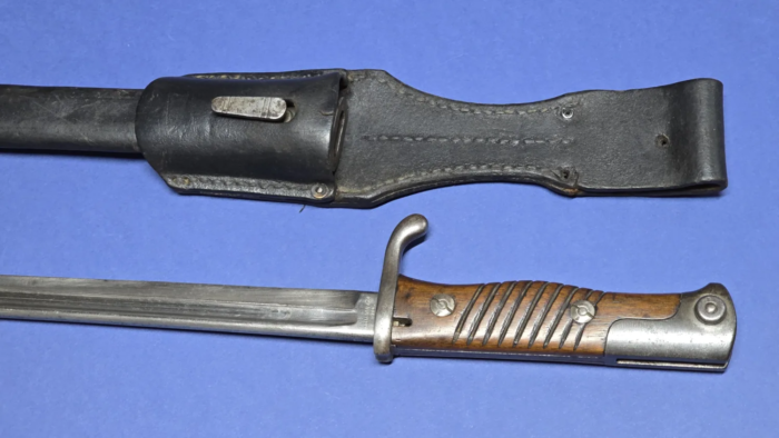 WW1 German S/98 Bayonet (early model) - Image 11