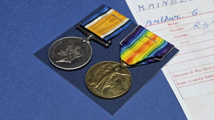 WW1 British War & Victory Medal Pair (East Yorkshire Regiment)