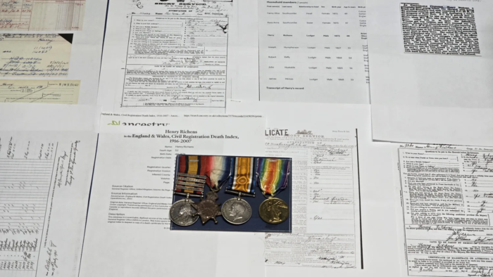 Queen Victoria South Africa Medal & WW1 Trio - Image 9