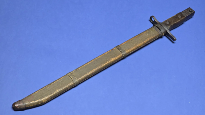 WW2 Japanese Arisaka Type 30 Bayonet (wooden scabbard) - Image 12