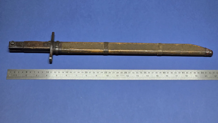 WW2 Japanese Arisaka Type 30 Bayonet (wooden scabbard) - Image 13